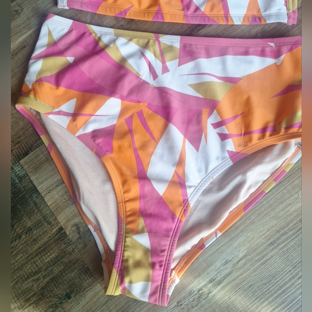 Kona Sol High Rise Padded Bikini Set Size 14-16 - Picture 3 of 10